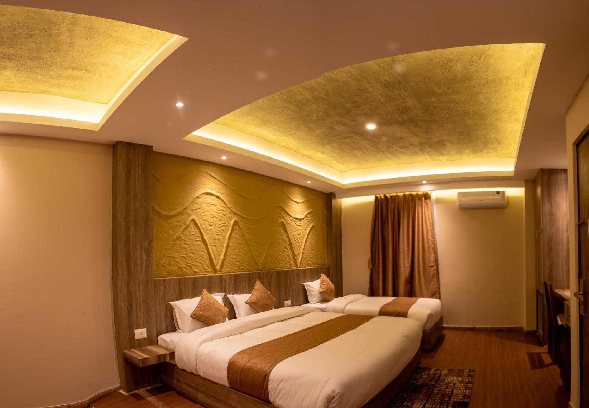 Divya Boutique Inn Kathmandu Exterior photo